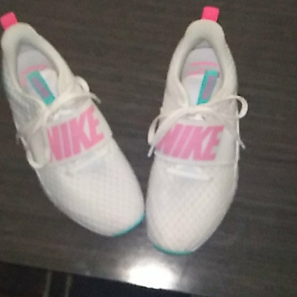 Nike renew